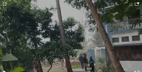 बिग ब्रेकिंग : भू-अर्जन पदाधिकारी के तीन ठिकानों पर छापेमारी