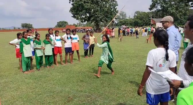 दुमका के जरमुंडी में अपनी गलती से भी सबक लेने को शिक्षा विभाग तैयार नहीं, जानिए इस रिपोर्ट  में