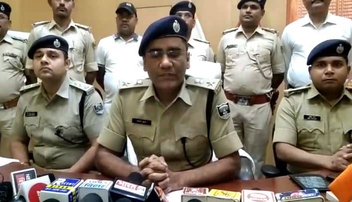 पिता ने ही उजाड़ दी बेटी की सुहाग, मां बनते ही दामाद को मार दी गोली, आरोपी ससुर गिरफ्तार