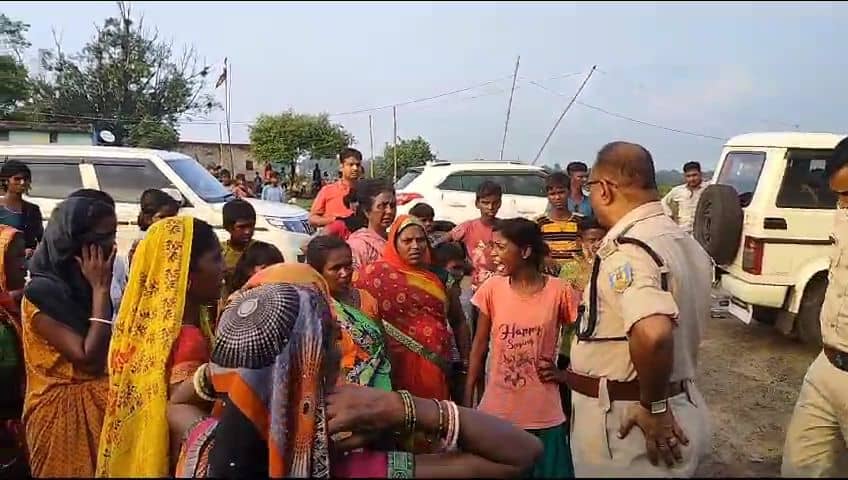 धनबाद: अवैध खनन में फिर CISF और ग्रामीणों में झड़प,दो गंभीर