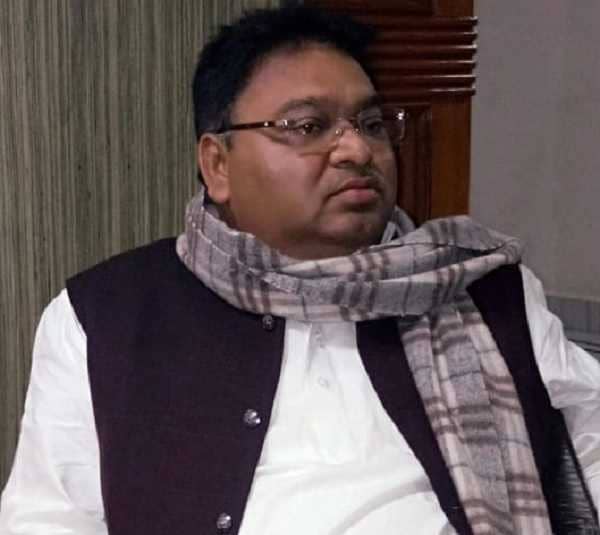 "बालू से तेल" निकालने वालों की उड़ी नींद! देखें कैसे पटना में बालू तस्करों की गिरफ्तारी से धनबाद में मचा हड़कंप