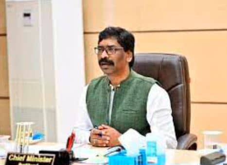 झारखंड में अधिकारियों से ज्यादा मंत्री पावरफुल, अब ढाई करड़ों से 15 करोड़ तक की योजनाओं की मंजूरी का मिलेगा अधिकार