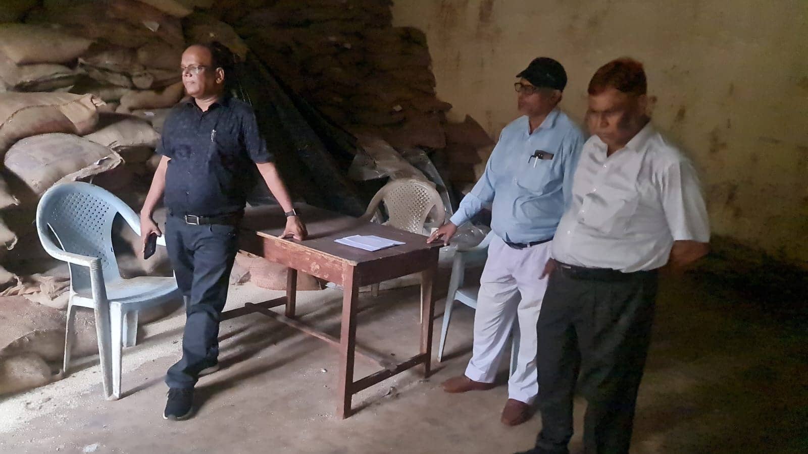 छात्रों का निवाला गटकने वाले BEO कैलाशपति पातर पर एक्शन,  नगर थाना में FIR दर्ज