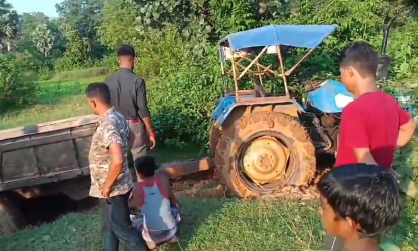 बोकारो में धड़ल्ले से हो रहा अवैध बालू का भंडारण, छह सौ सीएफटी बालू जब्त