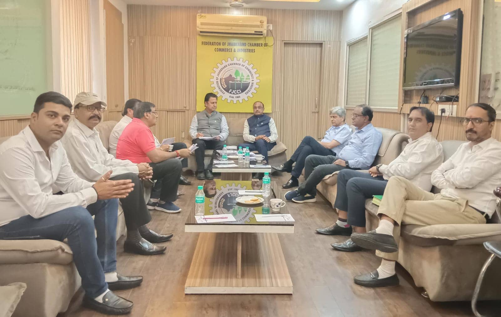 झारखंड सरकार न्यूनतम मजदूरी दर बढ़ाने की तरफ बढ़ा रही कदम, चैंबर से भी मांगा मंतव्य,चैंबर ने क्या कहा जानिए