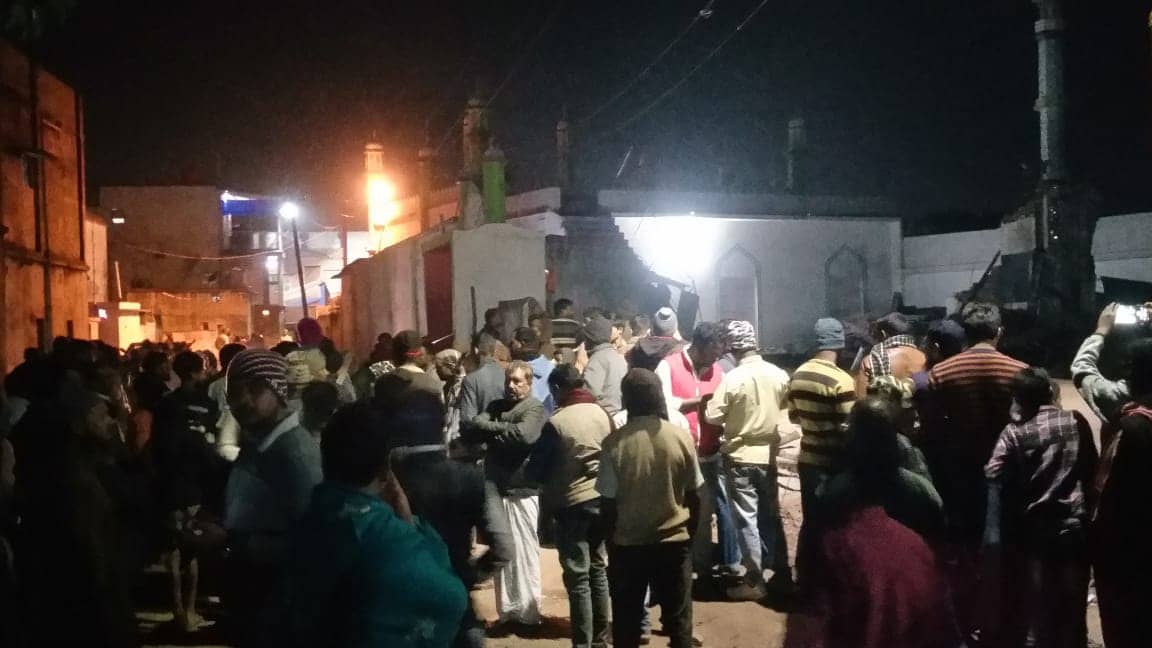 दो महीने पहले यहीं जमींदोज हुआ था दो मंजिला मकान,  दहशत में सिजुआ के 22 \12 बस्ती के डेढ़ हजार लोग