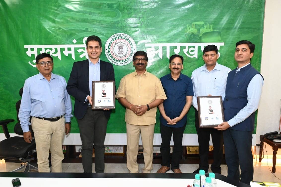 झारखंड- शिक्षा के बाद स्वास्थय पर फोकस ! वर्ल्ड क्लास हेल्थ सेवा के लिए अपोलो मल्टी सुपर स्पेशियलिटी हॉस्पिटल से करार,15 नवम्बर को भूमि पूजन