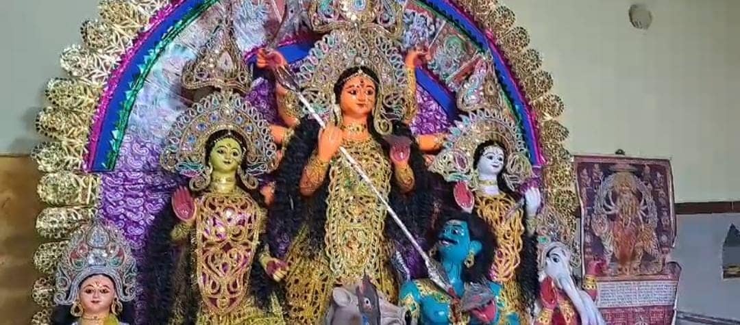 दुर्गा जी के गमन से देश में मचेगा राजनीतिक उथल पुथल, क्यों माता का आना शुभ और जाना राजनीति के लिए है अशुभ, पढ़िए