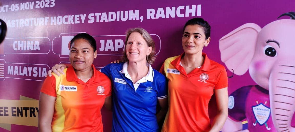 Jharkhand Women's Asian Hockey Champions Trophy-2023: टूर्नामेंट की तैयारी, स्वागत और मौसम से भारतीय टीम की कोच प्रभावित, कल मैदान में फतह करने उतरेगी टीम