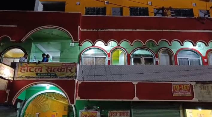 BREAKING : होटल सत्कार में  युवक ने फांसी लगाकर की आत्महत्या, जांच में जुटी पुलिस