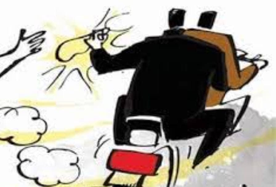 जमशेदपुर:पुलिस ने दो दिन के अंदर किया छिनतई के मामले का खुलासा, तीन को किया गिरफ्तार, पढ़ें पूरा मामला   