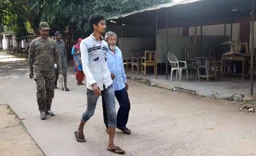 दुमका : जमीन विवाद हत्या मामले में 3 आरोपी गिरफ्तार, कई दिनों से फरार चल रहे थे कातिल 