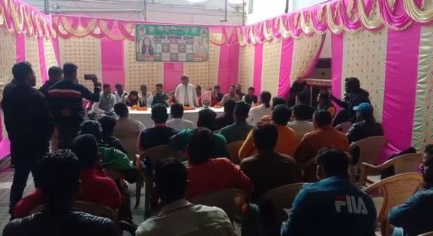 संताल के बाद कोल्हान पहुंची दुर्गा सोरेन सेना, प्रखंड स्तर तक कमेटियां गठित