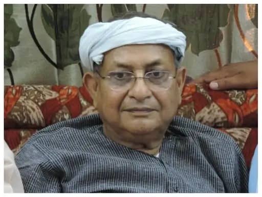 Big breaking- 80 वर्षीय पूर्व शिक्षा मंत्री वृषिण पटेल से सेक्सटॉर्शन! एडिटेड अश्लील वीडियो भेजकर 50 लाख मांगे जाने का खुलासा, आप भी रहे सावधान