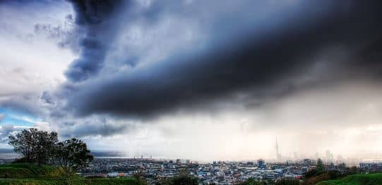 झारखंड में मिचौंग का असर दिखने लगा, आसमान में छाए हैं बादल, सर्दी के साथ-साथ हो रही बारिश