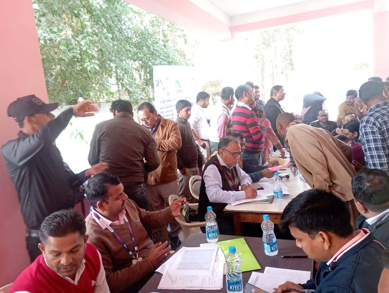 दुमका: राष्ट्रीय लोक अदालत में 9694 वादों का हुआ निष्पादन, 32 करोड़ से अधिक की राशि का किया गया समझौता