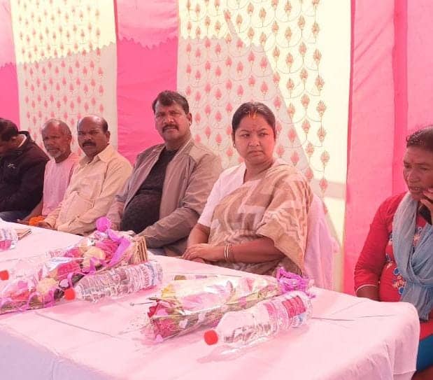 चाईबासा:किसानों की मदद के लिए आगे आई सासंद गीता कोड़ा, मिचौन चक्रवाती तुफान से पीड़ित किसानों के लिए सरकार से की राहत पैकेज की मांग