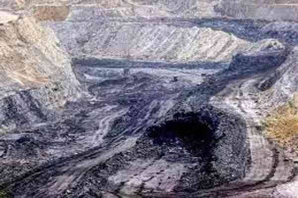 धनबाद : अवैध खनन में फिर धंसी चाल, एक की मौत, चार के घायल होने की चर्चा, जानिए डिटेल्स 