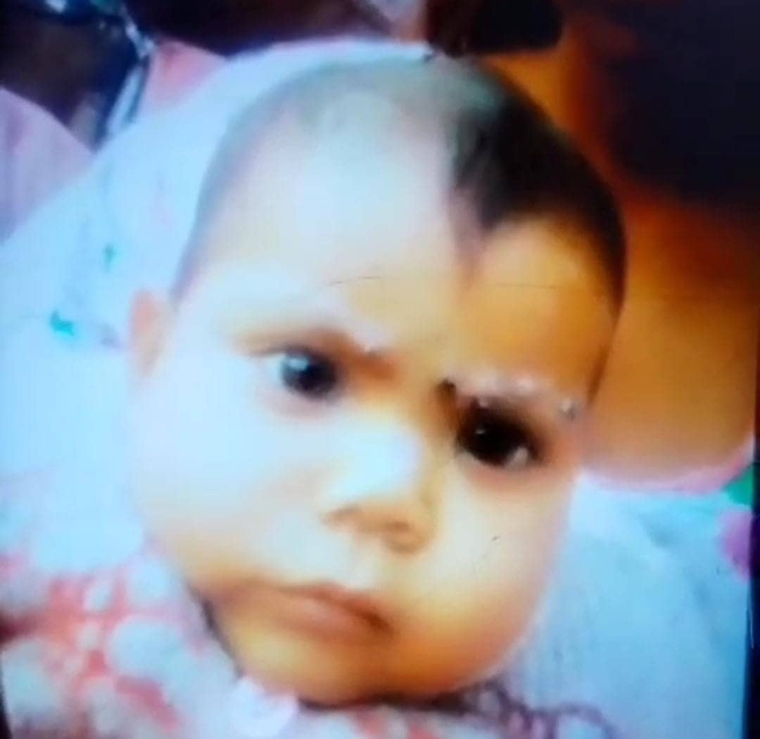 जमशेदपुर: टाटा रेलवे स्टेशन से 8 माह की बच्ची चोरी, फुटपाथ पर सोनेवाले दंपति का रो-रोकर बुरा हाल, पढ़ें मामले में क्या कर रही है पुलिस 