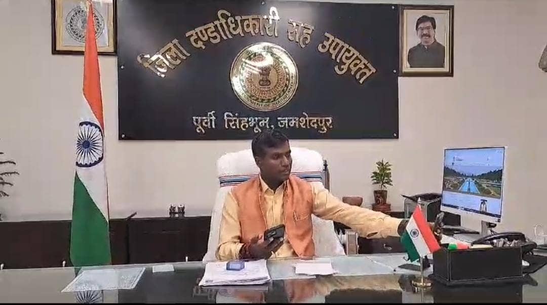 जमशेदपुर: बढ़ती ठंड को देखते हुए सभी सरकारी और गैर सरकारी स्कूल 26 दिसंबर से रहेंगे बंद, जिला प्रशासन ने जारी किया निर्देश