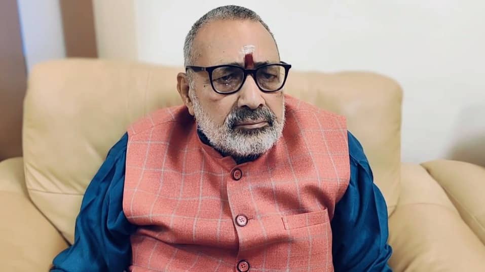 फारुख अब्दुल्ला के विवादित बयान पर गिरिराज सिंह का पलटवार, कहा- भाजपा की सरकार में सभी आरोपियों को मिलेगी सजा