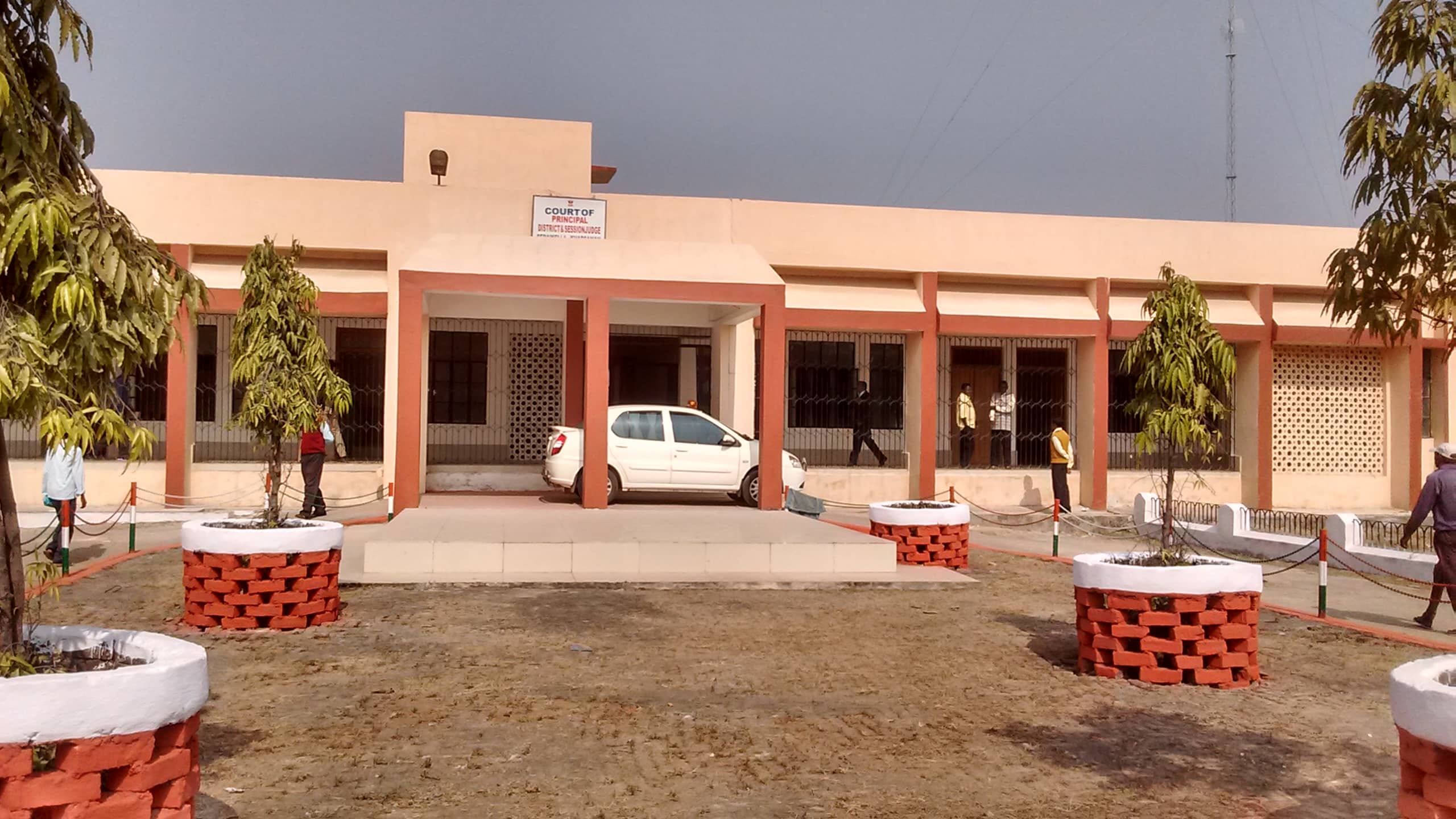 नाबालिग के साथ दुष्कर्म मामले में 20 साल का सश्रम कारावास