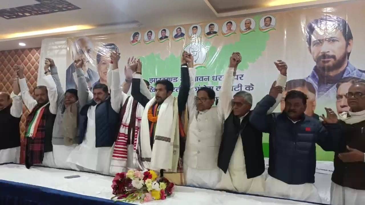 बूथ कमिटी को पीछे छोड़ सत्ता में आना मुश्किल! कांग्रेस प्रभारी मीर ने प्रदेश कांग्रेस में भरा जोश,बूथ स्तर तक होगा सम्मेलन   