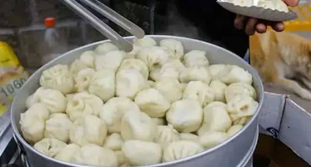 झारखंड के लोगों को भा रहा मोमोज का स्वाद, गली,मुहल्लों और बजारों में खूब हो रही बिक्री, जानिए कैसे भारत पहुंचा ये फूड 