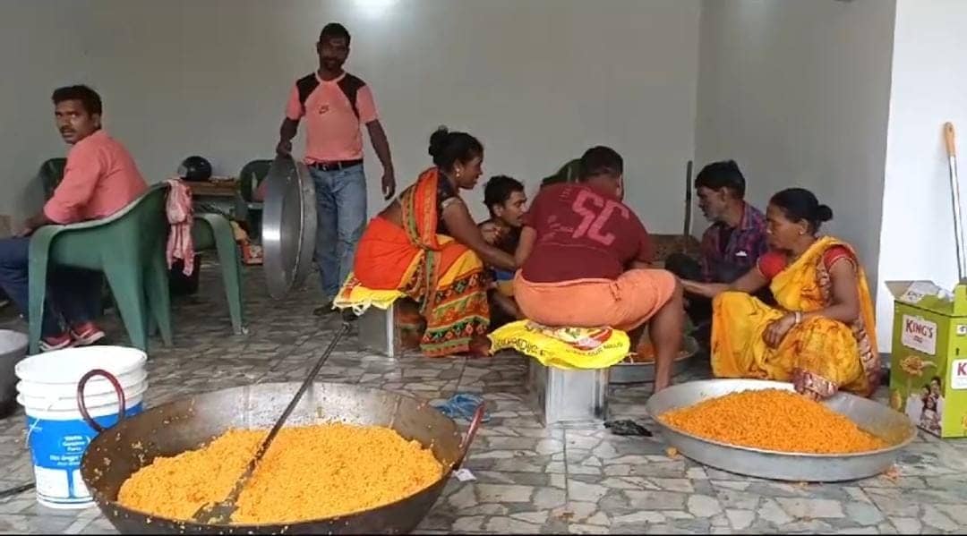 भगवान श्रीराम की भक्ति में डूबा गुमला! 22 जनवरी को अयोध्या प्राण प्रतिष्ठा के दिन बांटा जायेगा 251 किलो लड्डू