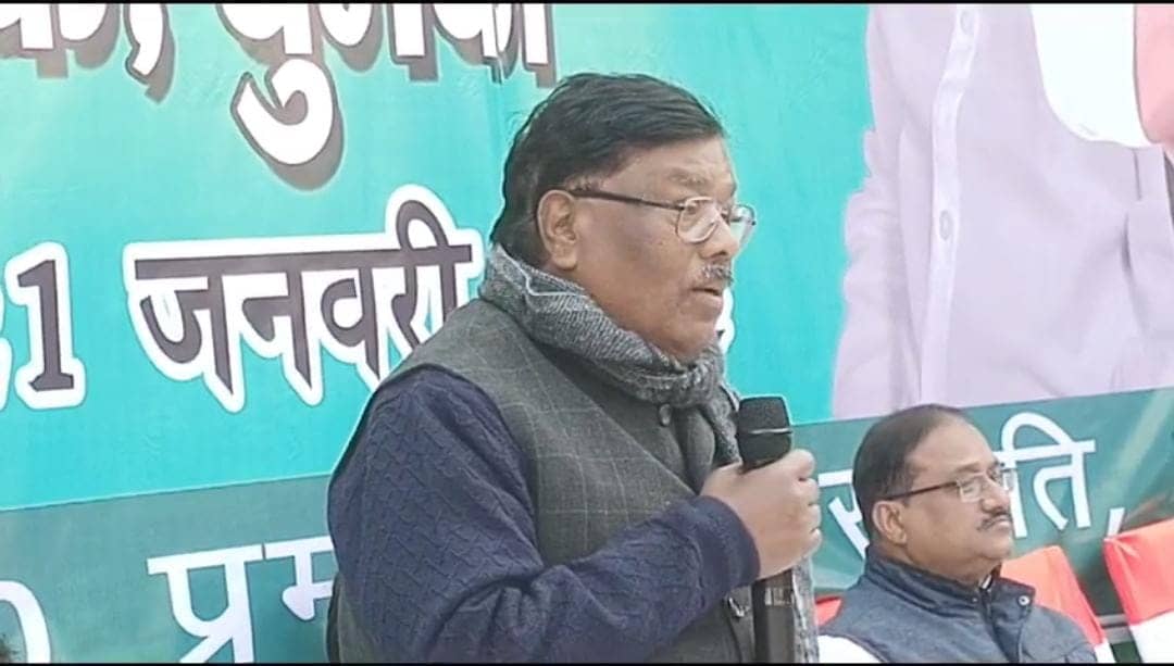 दुमका:ईडी और केंद्र के खिलाफ सड़क पर उतरने को बेताब है जेएमएम! स्टीफन मरांडी ने कहा कार्यकर्ता हर वक्त रहें तैयार, कभी भी कुछ भी हो सकता है