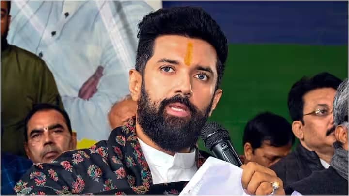 हरि अंनत हरि कथा अंनता! नीतीश की पाला बदल की खबर मात्र से एनडीए में भगदड़! चिराग का दावा दुश्मन का दुश्मन दोस्त, तो राहुल गांधी के सम्पर्क में जीतन राम मांझी