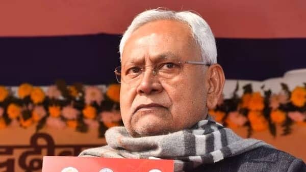 सियासत का सबसे दगाबाज चेहरा! पालाबदल पर झामुमो की प्रतिक्रिया, ऐसा कोई सगा नहीं जिसे नीतीश ने ठगा नहीं, संयोजक  नहीं बनाने की असली वजह यही तो नहीं!