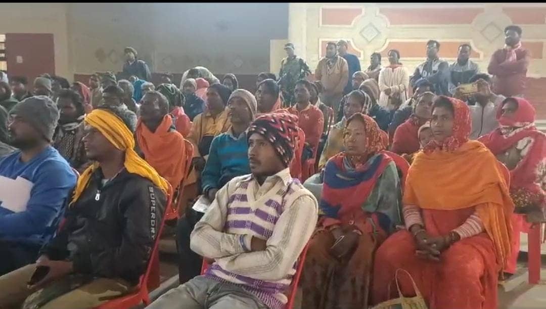 गुमला: ग्रामीण कारीगरों को रोजगार उपलब्ध कराने का पीएम का सपना हो रहा साकार! लोगों को विश्वकर्मा योजना से जोड़ने के लिए हो रहे कई प्रयास