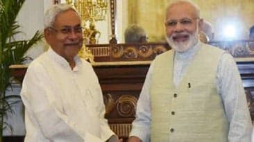 सीएम नीतीश दिल्ली रवाना, आज पीएम मोदी से करेंगे मुलाकात, इन मुद्दों पर हो सकती है चर्चा