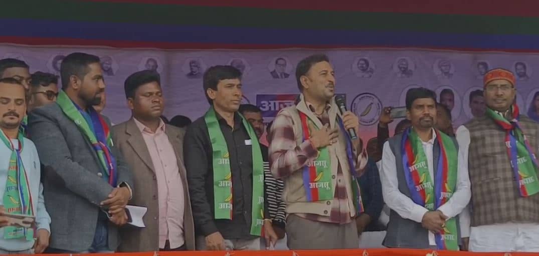 प्रतापपुर में आजसू का महासम्मेलन, सुदेश महतो ने मौज़ूदा चंपाई सोरेन की सरकार को बताया, भ्रष्टाचार पार्ट -2 की सरकार