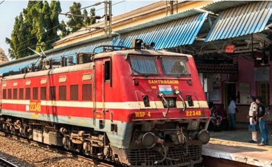 असुविधा के लिए खेद है! रेलवे की ओर से किया गया इन ट्रेनों की रुट में बदलाव, यदि आप भी करनेवाले यात्रा, तो पढ़ें खास रिपोर्ट
