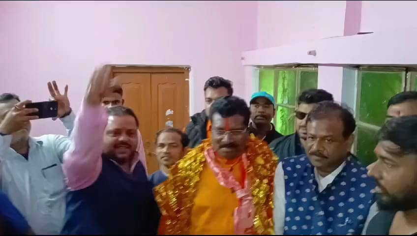 राजमहल लोकसभा में भाजपा का होगा झण्डा बुलंद!ताला मरांडी को टिकट मिलते ही उत्साहित हुए कार्यकर्ता,मरांडी का हुआ भव्य स्वागत   