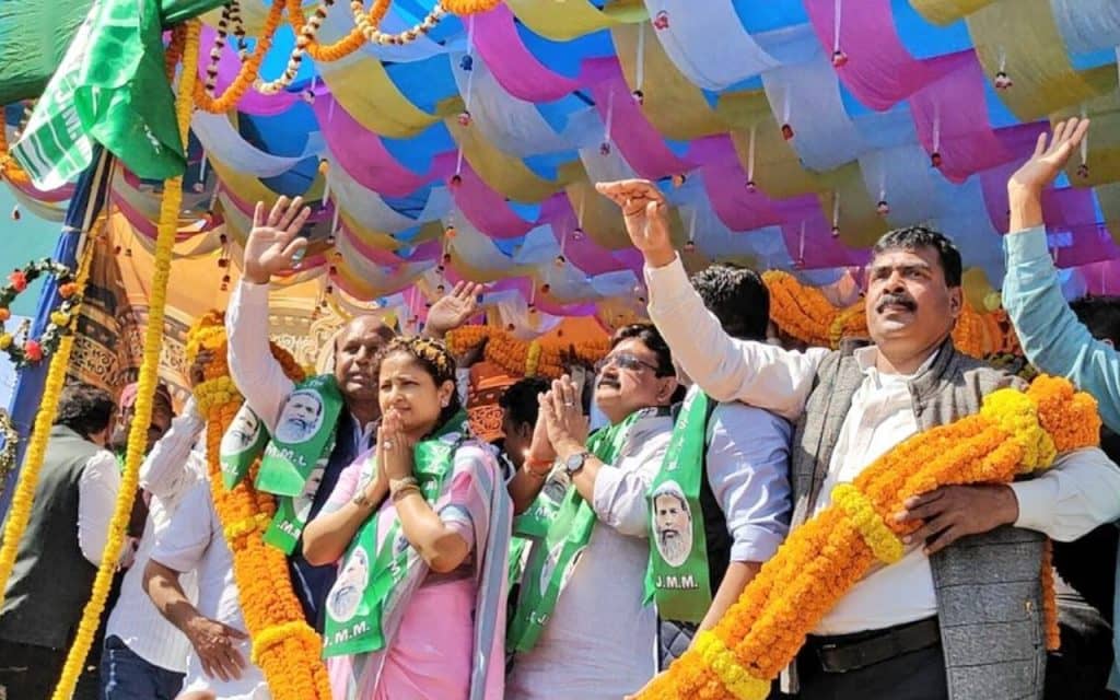 Big Update : पूर्व मुख्यमंत्री की पत्नी कल्पना सोरेन ने संभाला राजनीतिक मोर्चा! गिरिडीह के बाद साहिबगंज में भी बीजेपी पर बोला हमला, पढ़िए क्या कहा   