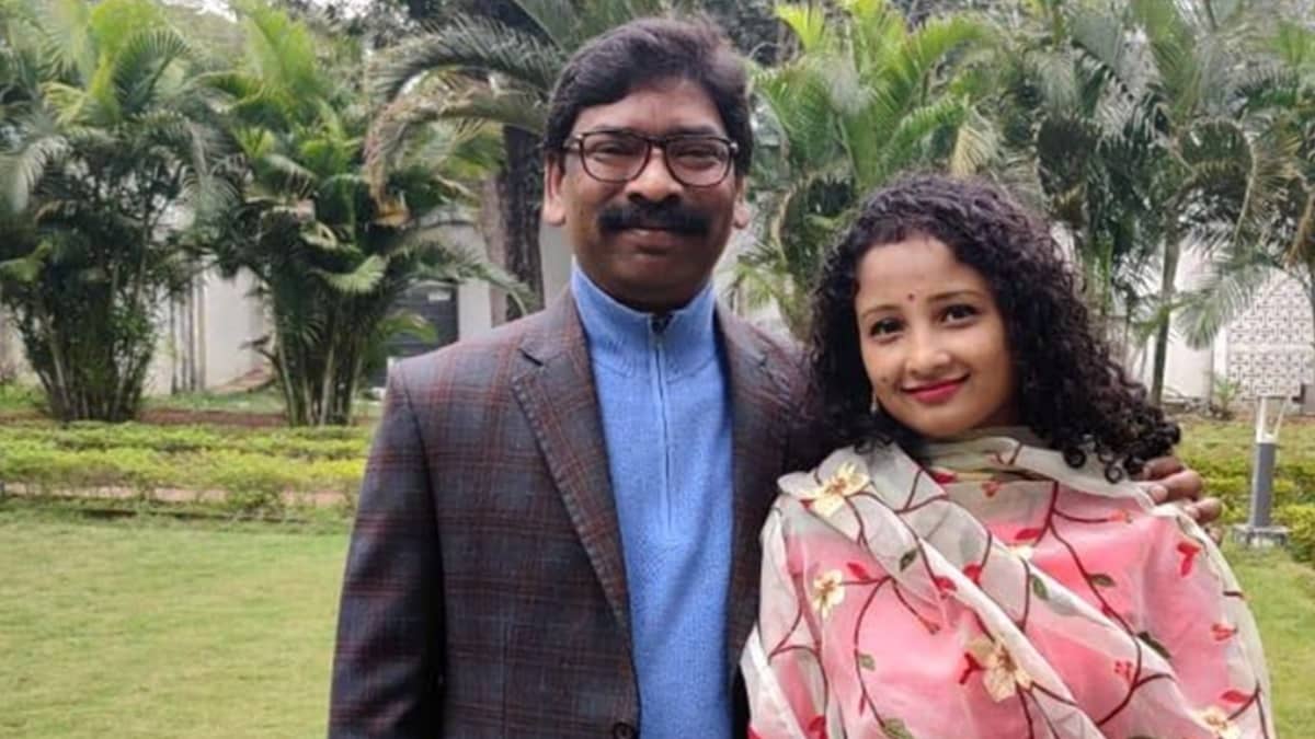 Breaking : हेमंत को Z+, कल्पना सोरेन को पहली बार मिली वाई श्रेणी की सुरक्षा, देखें झारखंड के किन 6 नेताओं को मिली जेड प्लस सिक्योरिटी