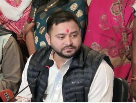 जानिए क्या हुआ, जब शादी के बाद पहली बार राजद कार्यालय पहुंचे तेजस्वी यादव