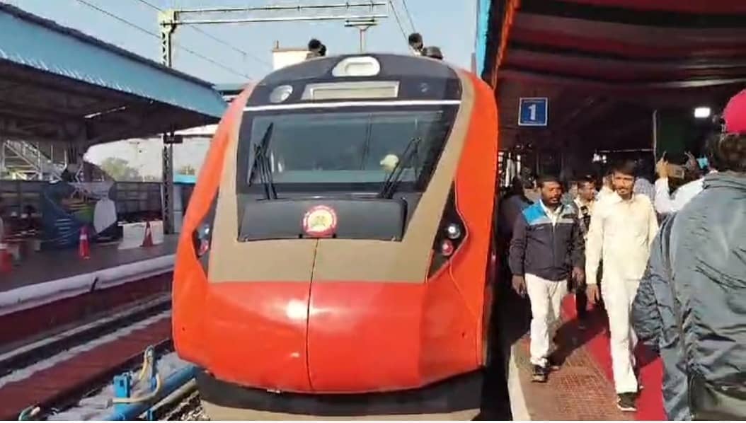 झारखंड को मिली एक और वंदे भारत की सौगात! जानिए किस रास्ते पहुंचेगी वारणसी