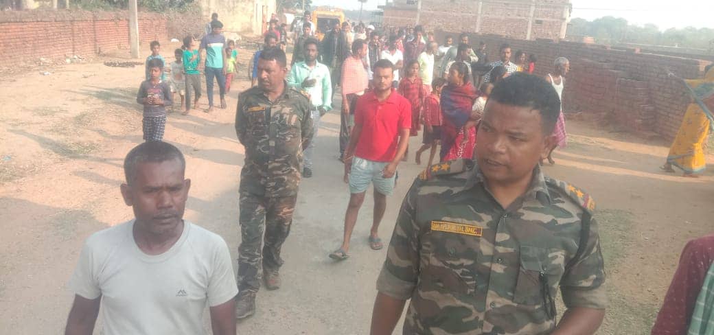 देवघर पुलिस को चोरों ने दी खुली चुनौती, एक ही रात 11 घरों में की चोरी, दहशत में ग्रामीण