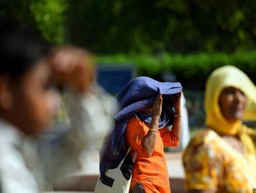 रांची का मौसम हुआ बेईमान ठण्ड-गर्मी की मार से लोग पड़ रहें बीमार   