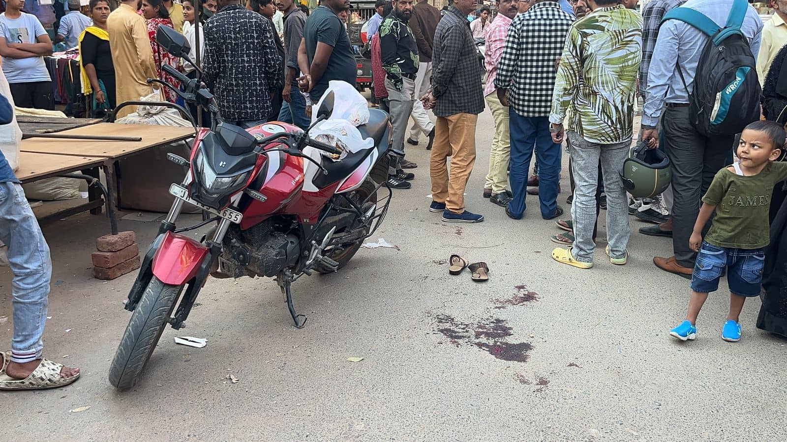 BIG BREAKING: रांची  उर्दू लाइब्रेरी के पास चली गोली, एक की मौत