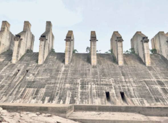 पीएम ने किया था मंडल डैम का शिलान्यास, पर आज तक गढ़वा के लोगों को मयस्सर नहीं हो सका है पानी