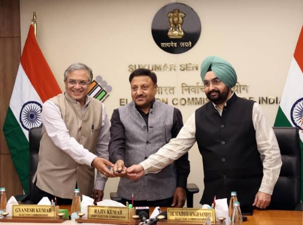 LS POLL 2024: चुनाव के दौरान फेक न्यूज  फैलाने वालों पर होगी कार्रवाई, जानिए चुनाव आयोग ने क्या की है व्यवस्था