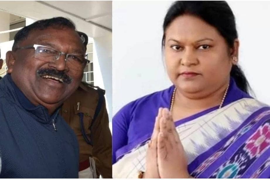 दुमका के रण में सोरेन Vs सोरेन! नलिन सोरेन ने कहा सीता सोरेन घर के अंदर मेरी भतीजी है चुनावी मैदान में उनको कोई आशीर्वाद नहीं मिलेगा 