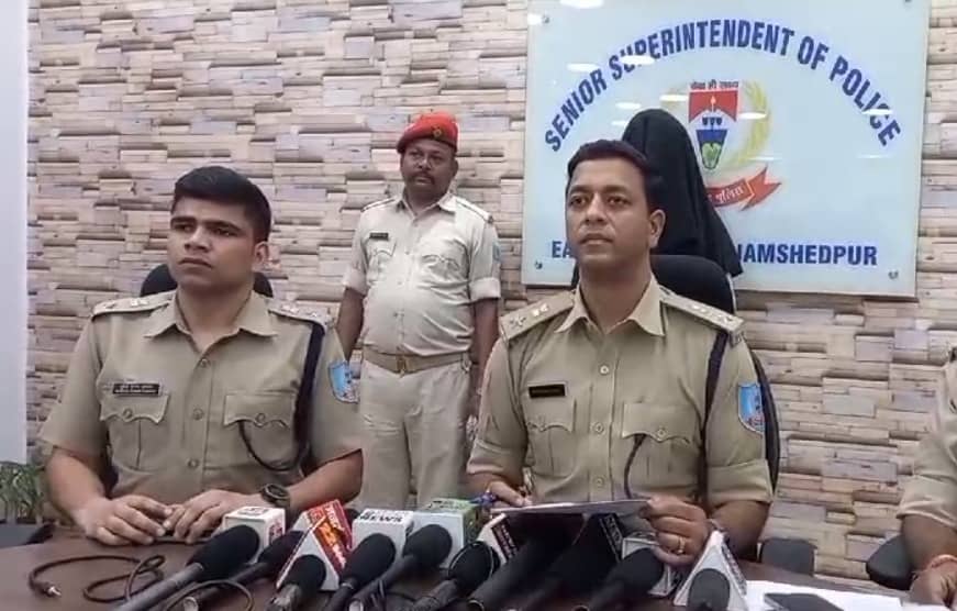 Jamshedpur: अमरनाथ गिरोह का सक्रिय शूटर राहुल सिंह गिरफ्तार, पवन यादव हत्याकांड का था मुख्य आरोपी