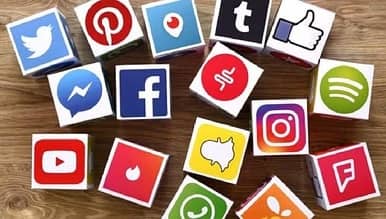 लोकसभा चुनाव को लेकर झारखंड में सोशल मीडिया पर जंग की शुरुआत, उम्मीदवारों ने झोंकी अपनी ताकत