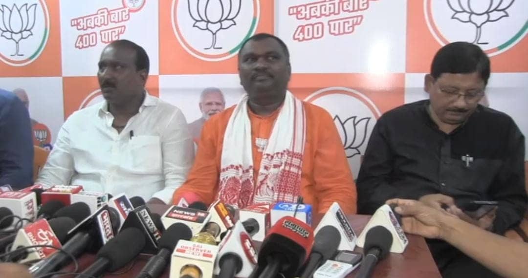  LS Election 2024: अमर बाउरी ने पूर्वी सिंहभूम के सभी JMM विधायकों पर टेंडर मैनेज का लगाया आरोप, पढ़ें  विधायक मंगल कालिंदी ने क्या कहा  